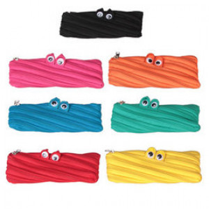 【Bag, stationery, storage series】 small bag function, can be bag in the bag, it can be a cosmetic bag / pencil case / stationery bag / bag / purse
