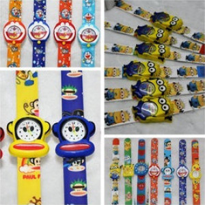[Children's watches. Department Store supplies series] the most suitable for small money baby's pops, a shot that wear, childhood training time concept '~ children's watches / school stationery / children's products